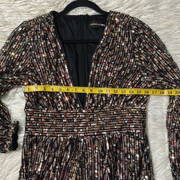 NY&C Gabrielle Union long sleeves sequined cocktail dress Sz Medium - Picture 6 of 11